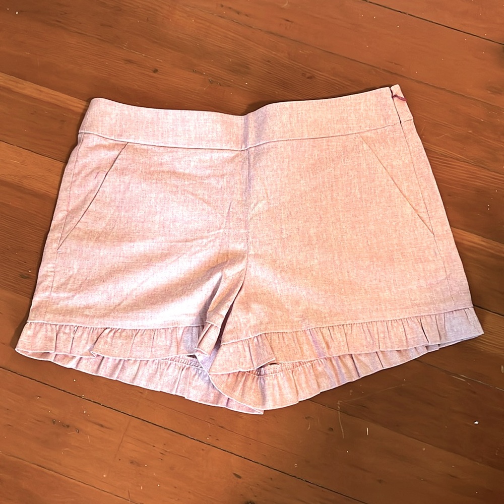 Cute LOFT ruffle hem shorts NWOT